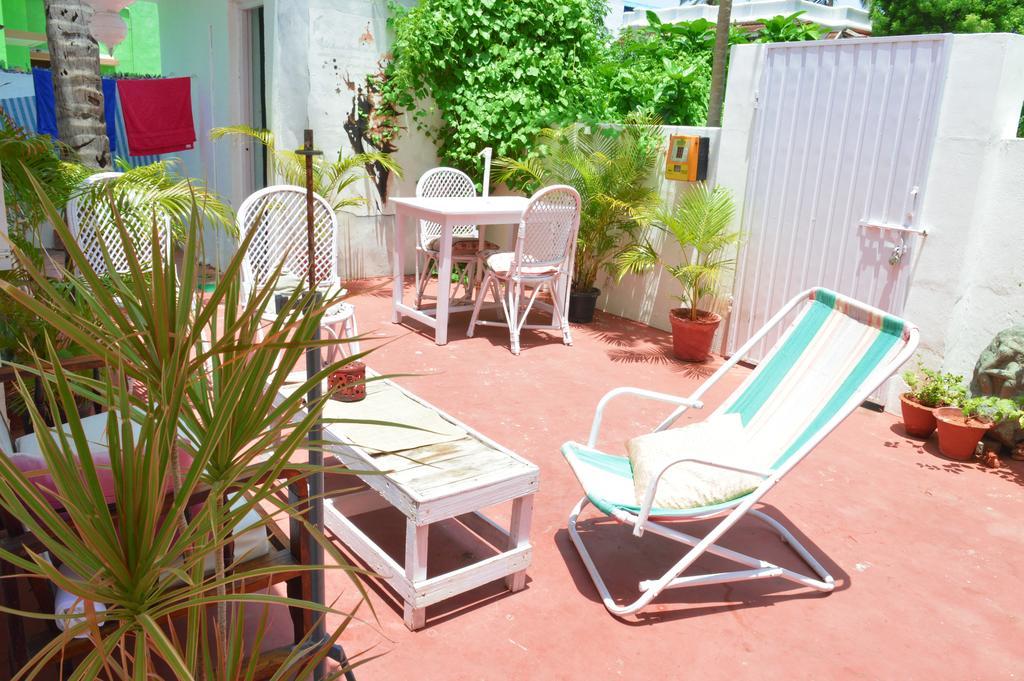 מלון פונדיצ'רי La Maison Blanche מראה חיצוני תמונה